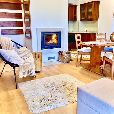 St. John Hill Apartament *