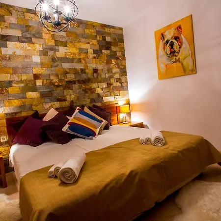 St. John Hill Apartament