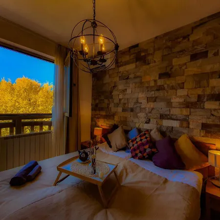 St. John Hill Apartman *