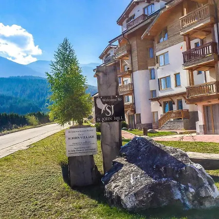 St. John Hill Apartman *